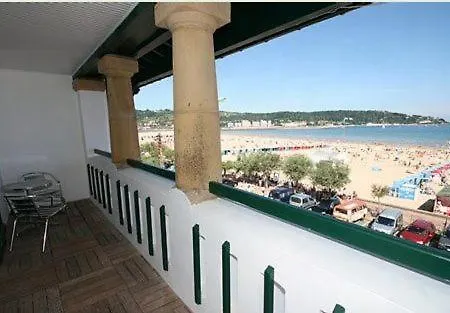 Lafon - Face A L'ocean 2* Hendaye