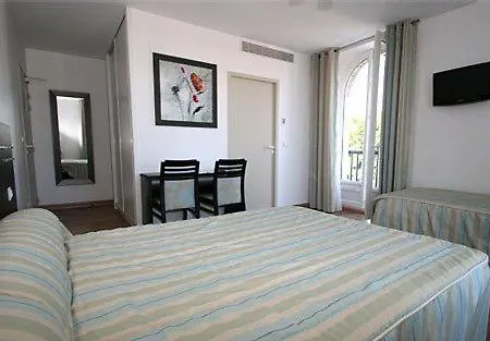 Hotel Lafon - Face à L'océan 2*