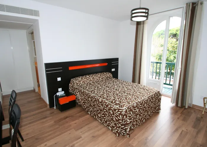 Hotel Lafon - Face A L'ocean 2*